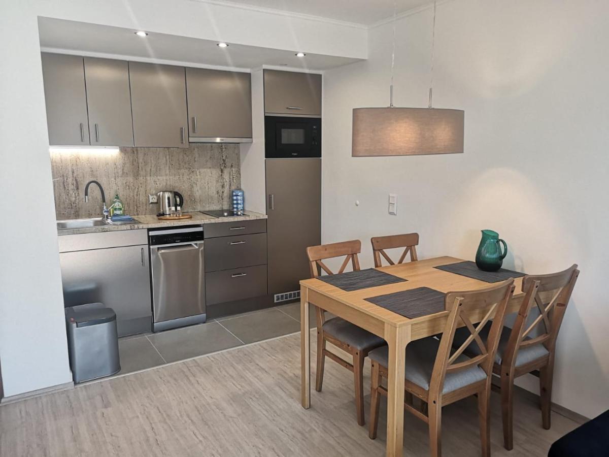 Iris Appartement In Heviz Mit Tiefgarage Und Panoramaaussicht Exterior photo